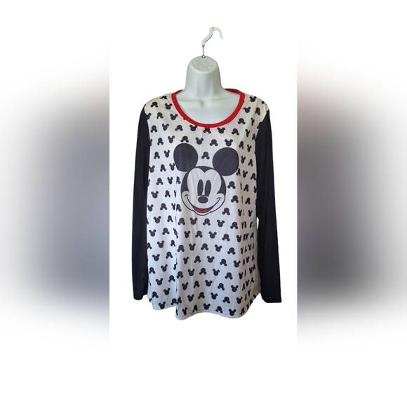 Disney Long Sleeve Lounge Top Sz XX-L Plus Size Mickey Mouse Fall - Picture 1 of 3